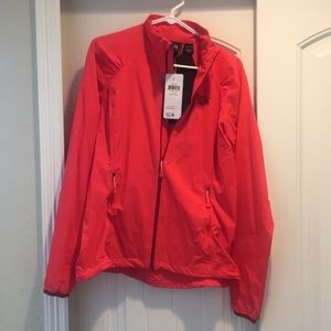 NWT Mountain Hardwear Chocklite Jacket Size L Color Red Hibiscus